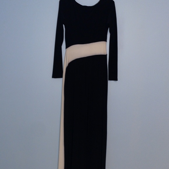 Black evening dress - Picture 9 of 9